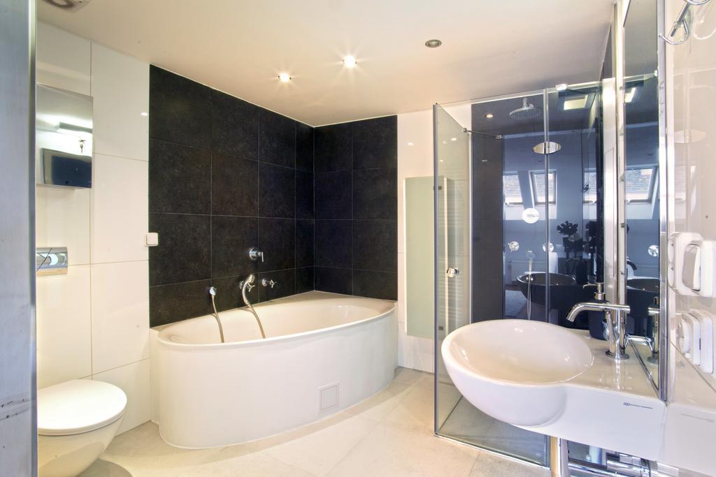 Luxury Penthouse Apartment Praag Buitenkant foto